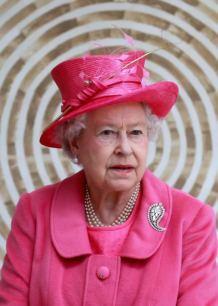 Queen double standard Harry and Meghan