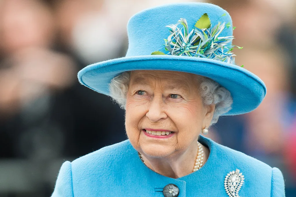 Queen Elizabeth step down Prince Charles