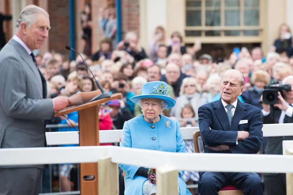Queen Elizabeth step down Prince Charles