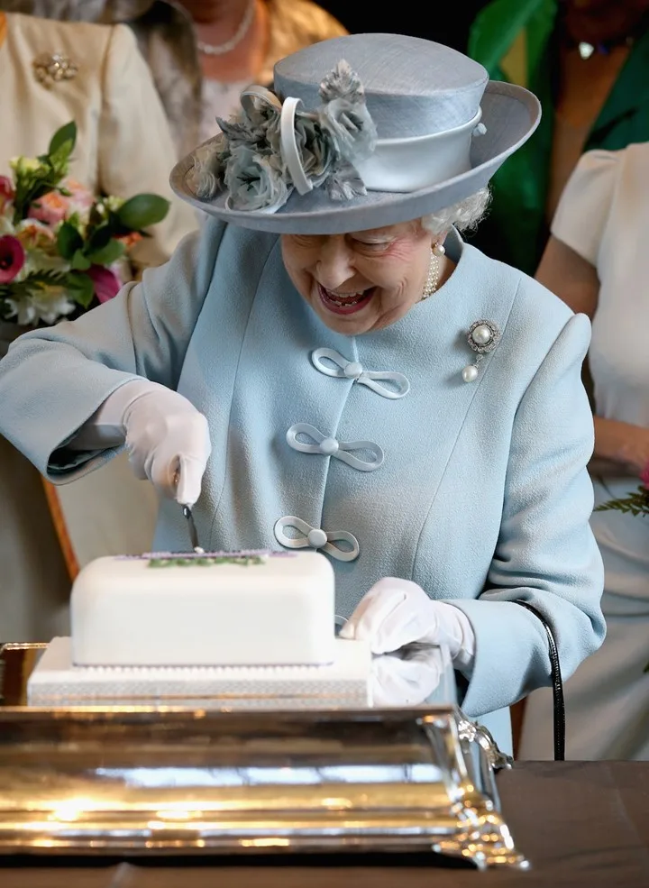 queen cake