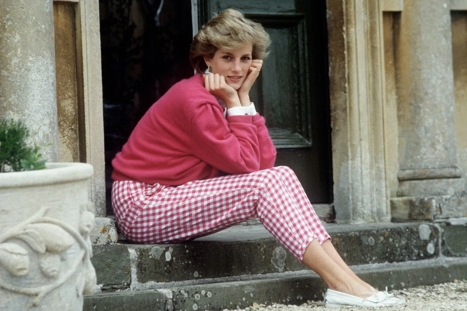 princess diana pink outfit
