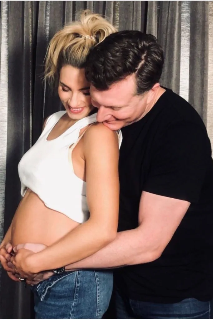 Simon Pryce and Lauren Hannaford pregnancy announcement