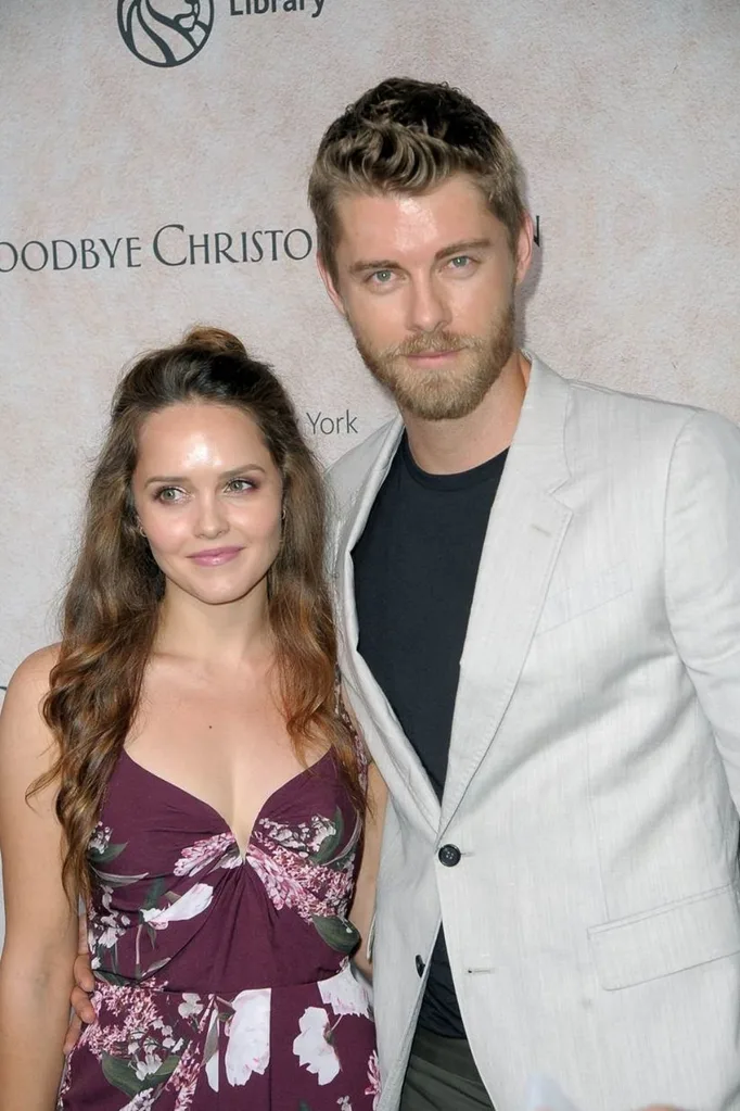 Rebecca Breeds and Luke Mitchell