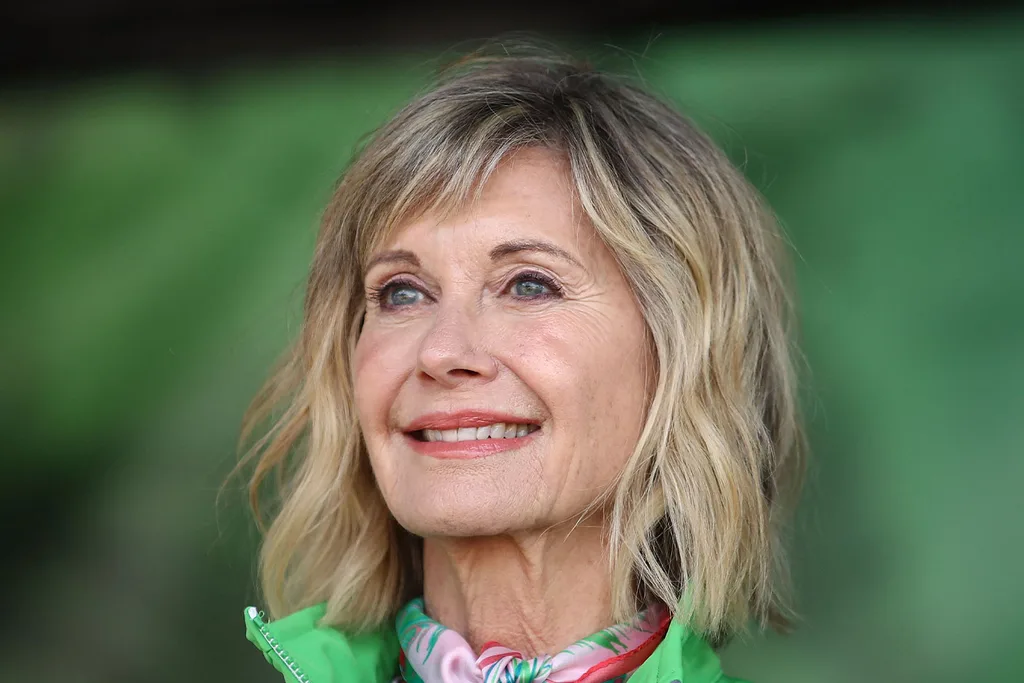 Olivia Newton John COVID vaccine