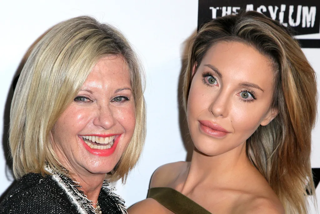 Olivias Newton John Chloe Lattanzi Grease 2