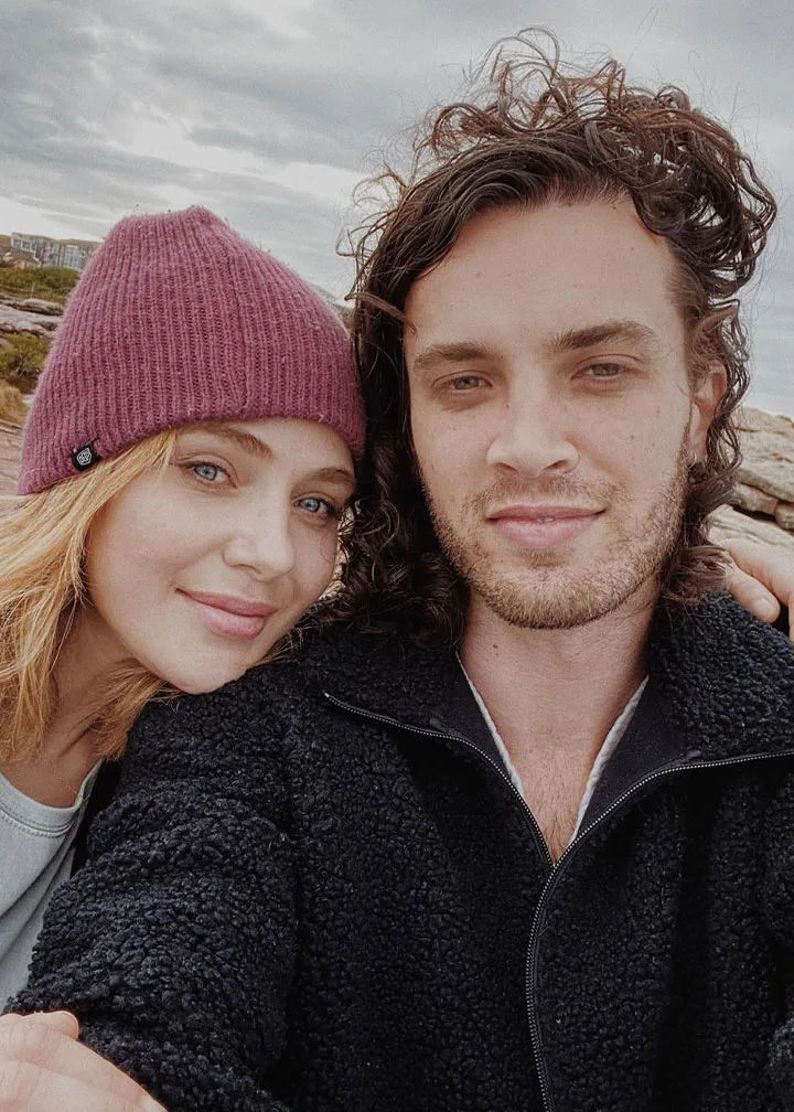 Jessica Marais Jake Holly