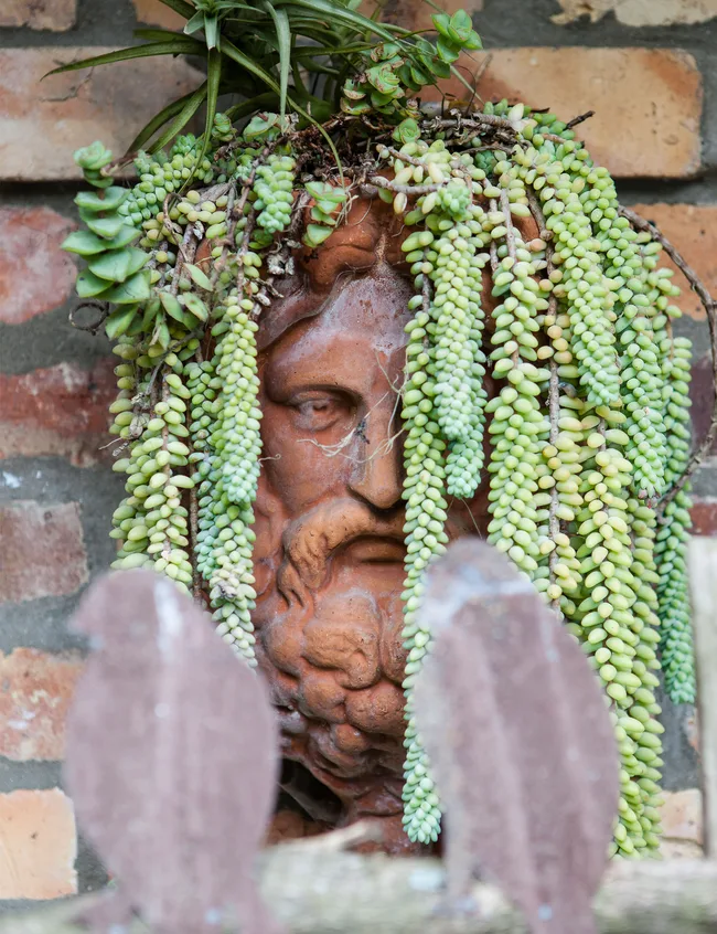 GDN-thorburn-outdoor-sculpture-piece