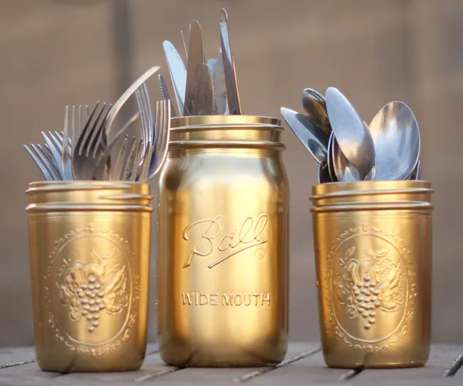 Mason-jar-cultery-holders