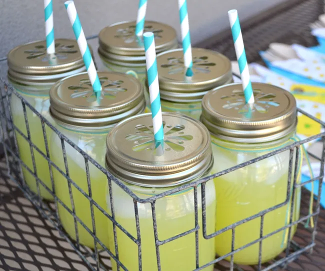 Mason jar refreshments