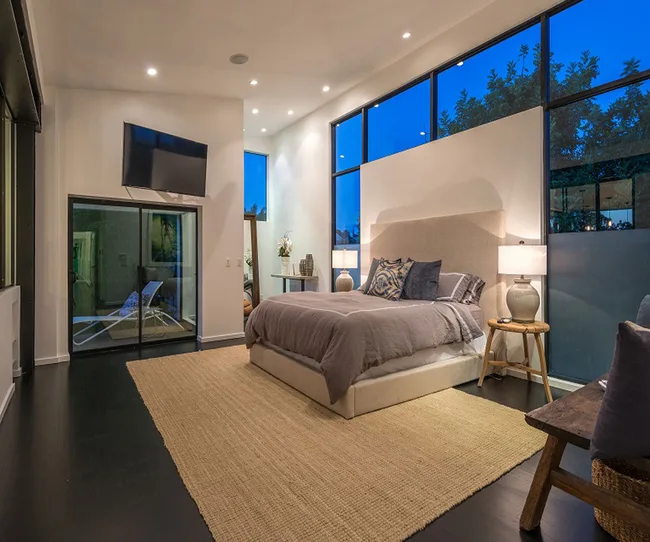 Andy-Roddick-bedroom