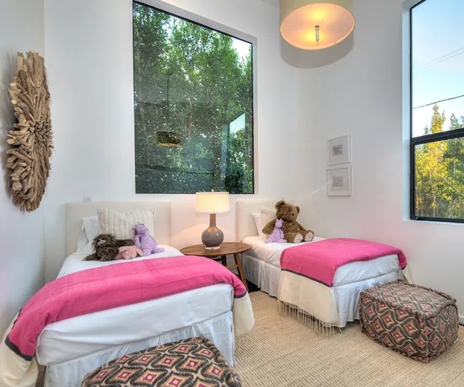 Andy-Roddick-childrens-room