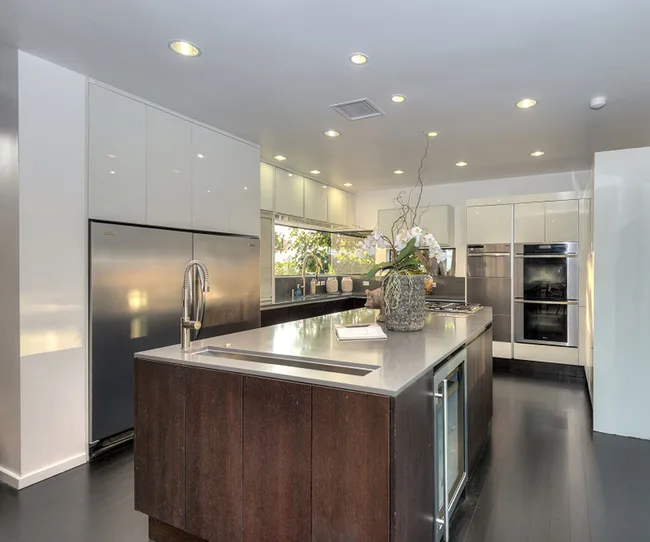 Andy-Roddick-kitchen