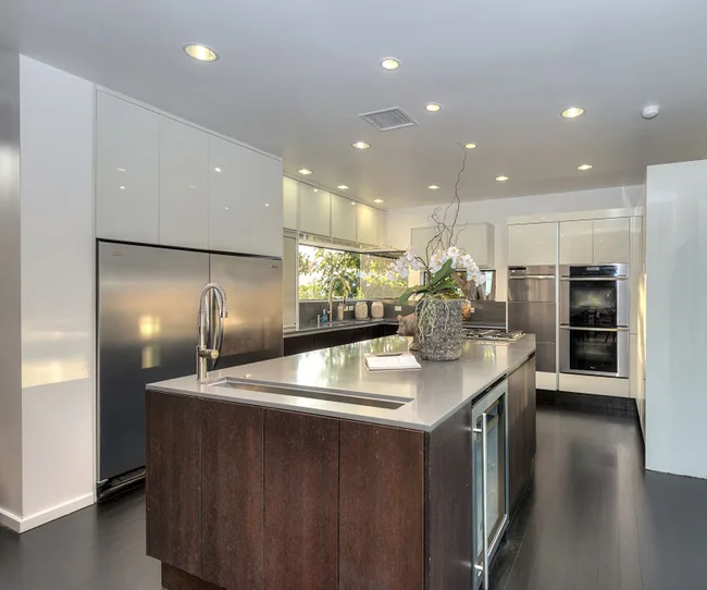 Andy-Roddick-kitchen