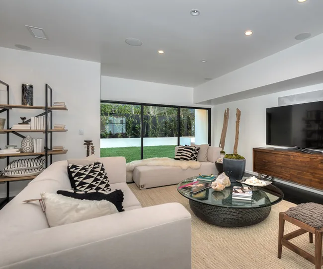 Inside Tennis Pro Andy Roddick's LA Mansion - Your Home and Garden NZ