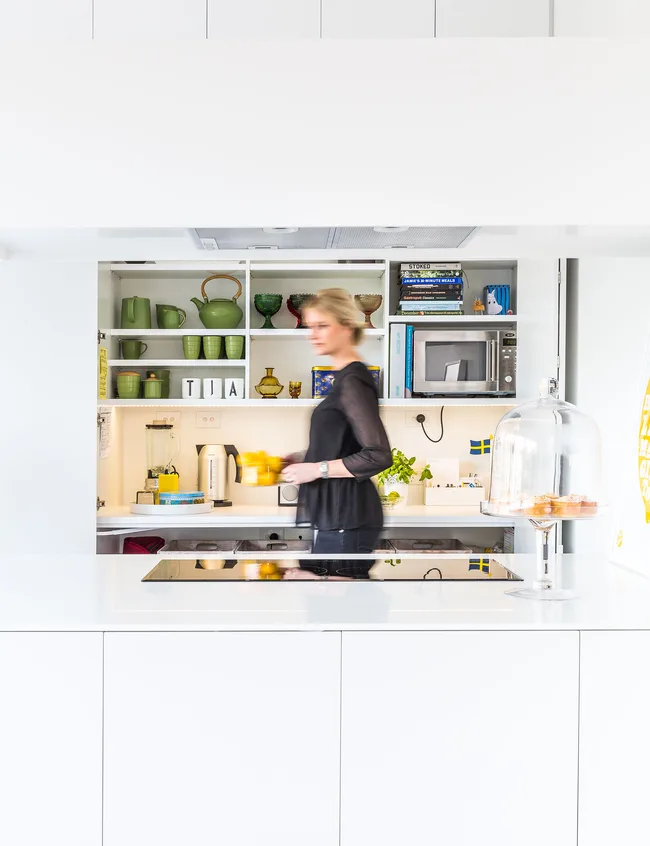 White kitchen