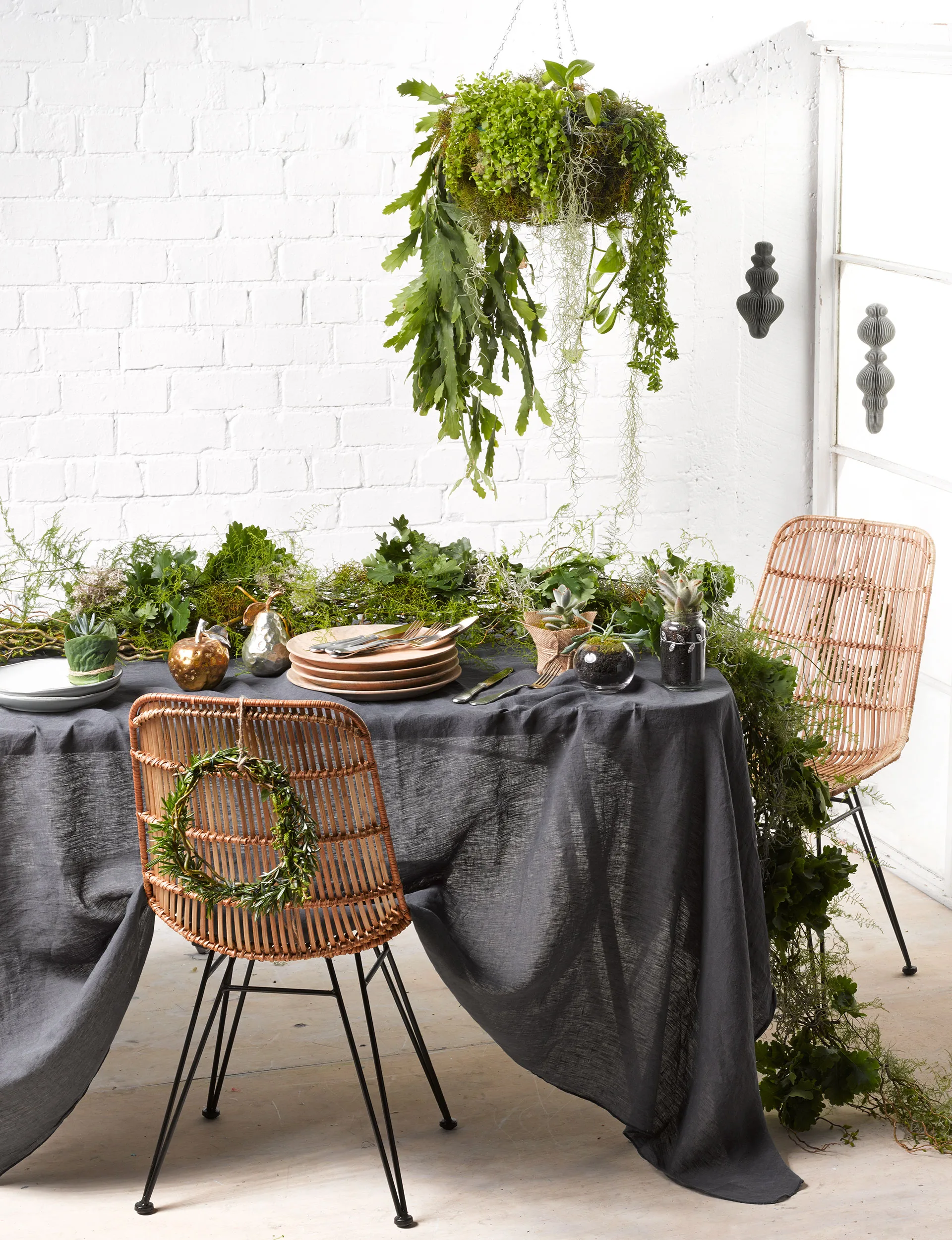 Christmas theme, nature, folliage, table garland