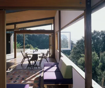 Stuart Gardyne receives top architecture award