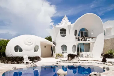 Crazy homes from around the globe: the Seashell house
