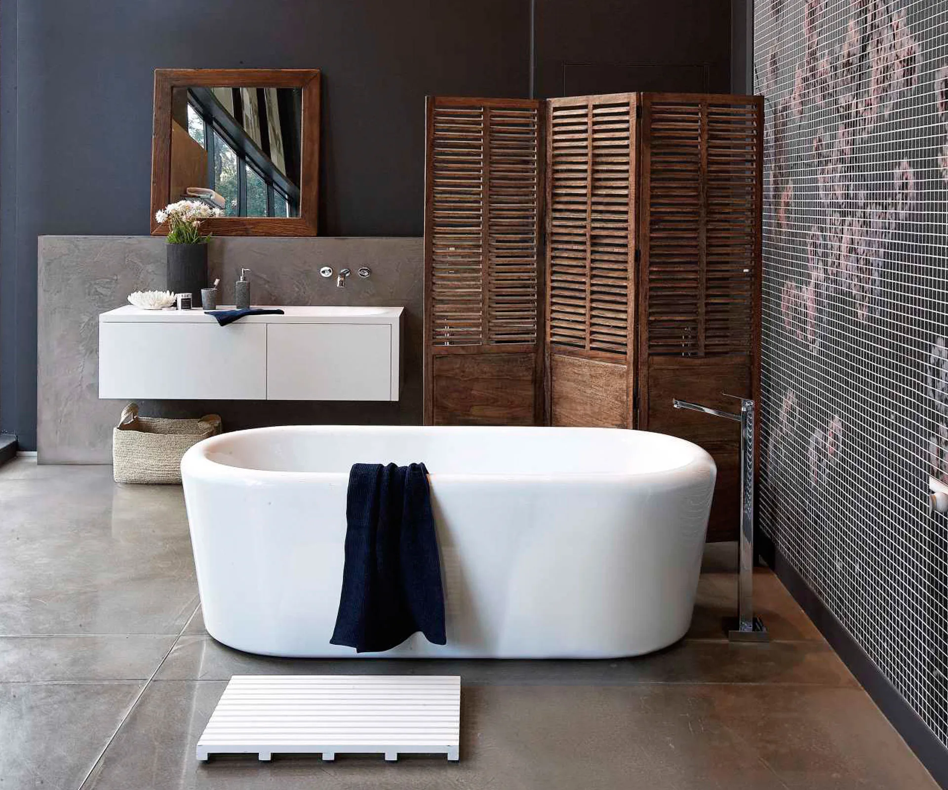 How to create an industrial-style bathroom