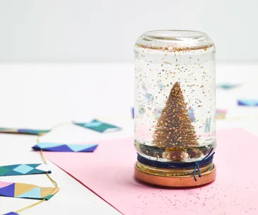Four ways with glitter