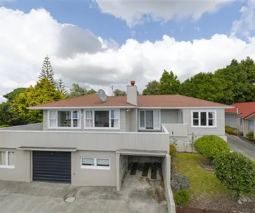 Auckland’s median house price hits the $820,000 mark