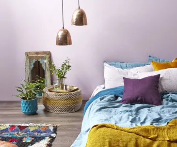 How to create a free spirited-style bedroom