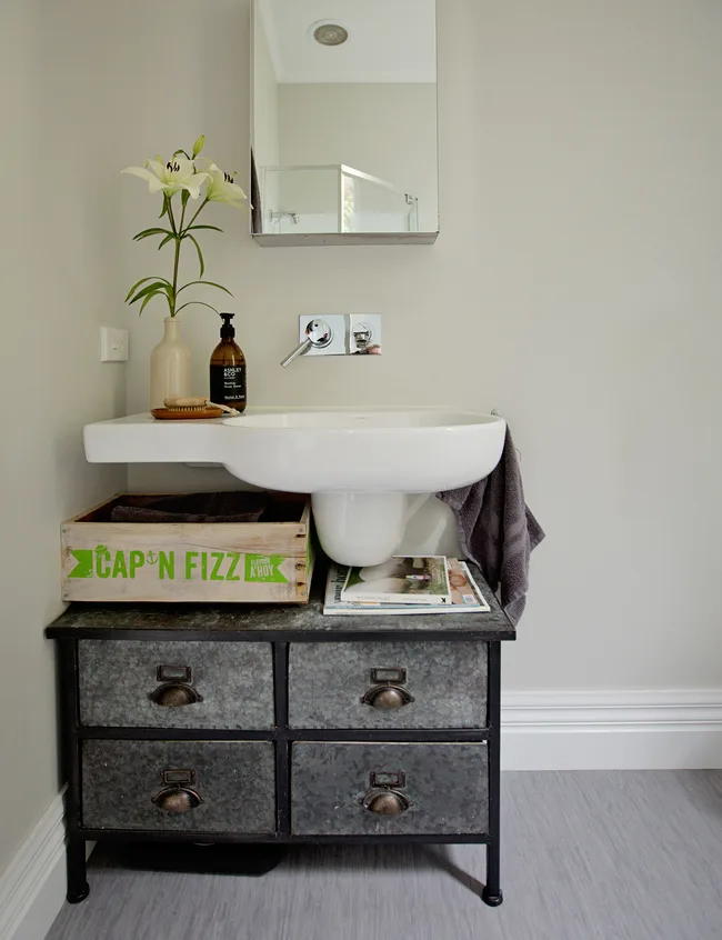It&rsquo;s quickly apparent that these creative homeowners don&rsquo;t conform to design rules.