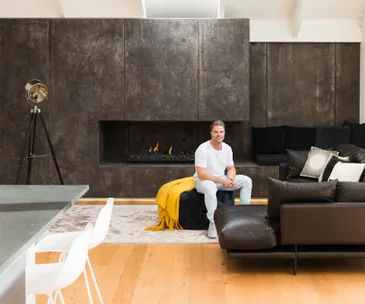 This exceptionally renovated villa is the ultimate bachelor pad