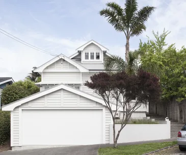 3 things you need to know if you’re planning on bidding at an auction