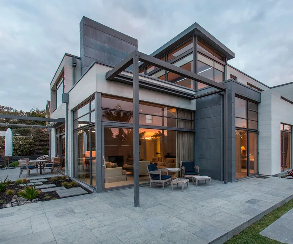 outsidehouse