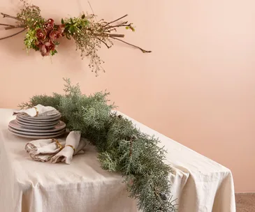 Give your Christmas decor a romantic floral twist