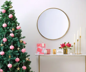 How to bring a pop of pastel to your Christmas decor