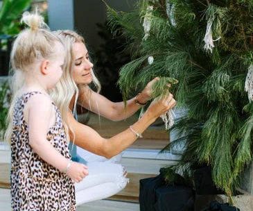 Clever Christmas hacks that will inspire your festive decorating