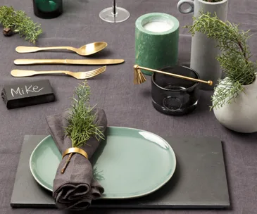 Four stylish ways to nail your Christmas table setting