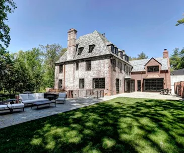 Can the Obamas’ new home live up to the White House?