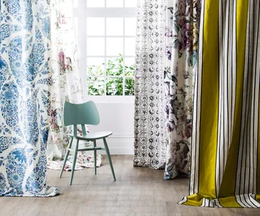 The expert guide to choosing and hanging curtains