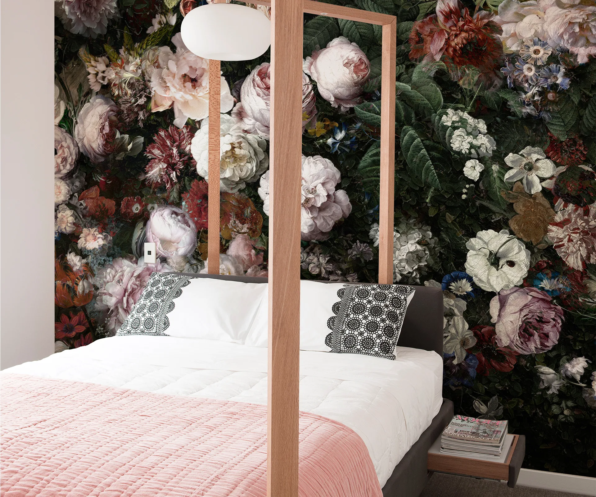 Bold walls and symmetry take centre stage in this Greenhithe home