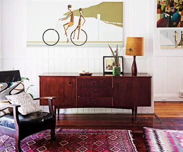 7 questions to ask when you’re buying vintage furniture