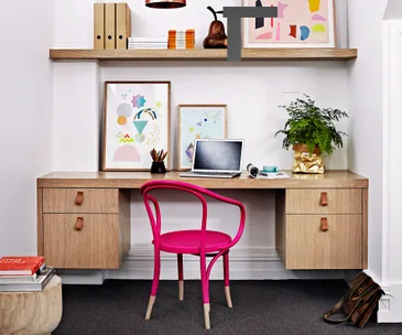 How to upcycle a vintage wooden chair