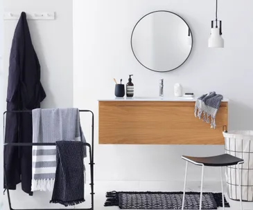 Ideas for your bathroom: Create a timeless statement with Black and White