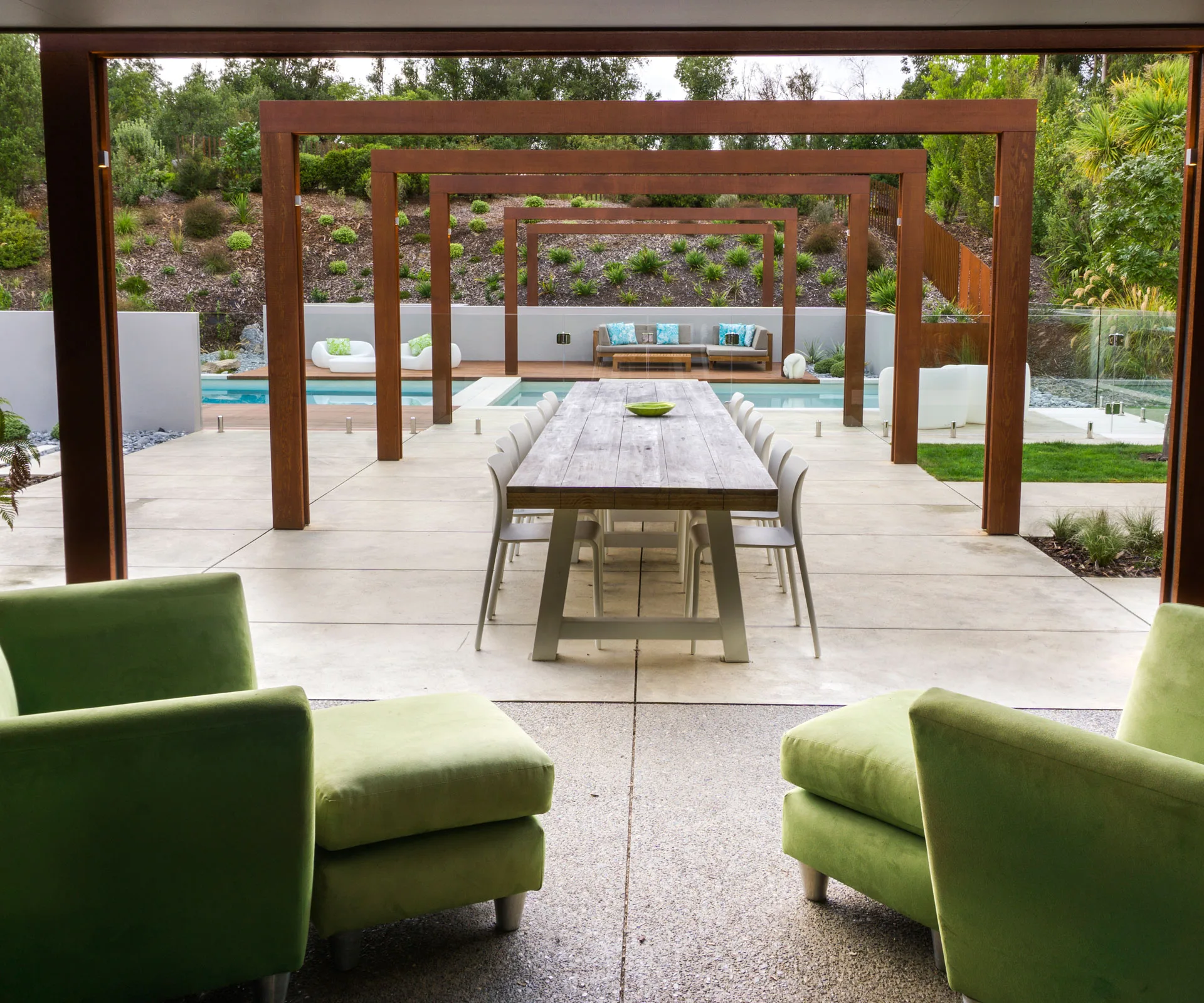 How a lifestyle block was transformed into the ultimate entertainers’ area