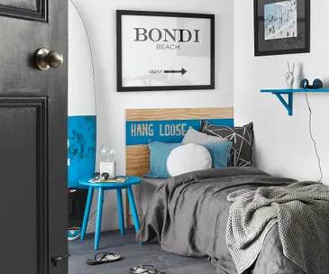 How to design a bedroom for your teenager inspired by the surf and sea