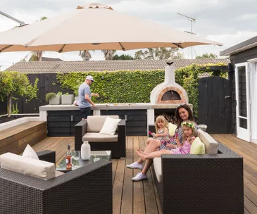 6 garden makeovers that will give you major landscaping inspo