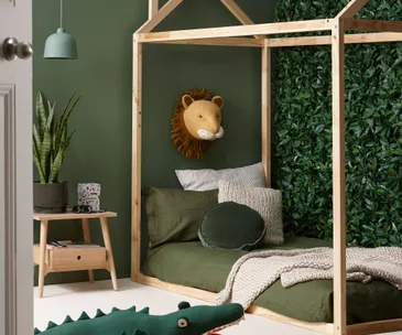 How to create a jungle theme in your child’s bedroom using green textures