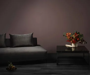 How to use dark wood floors to give your home a luxurious feel