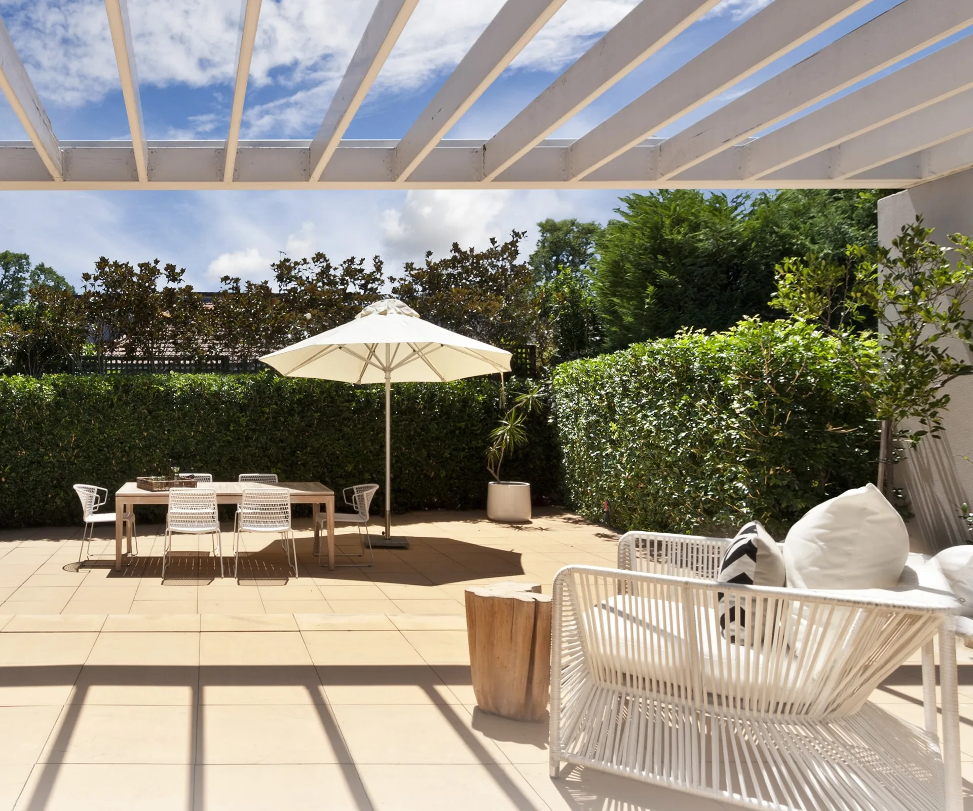 4 essential ways to give your outdoors a facelift for summer