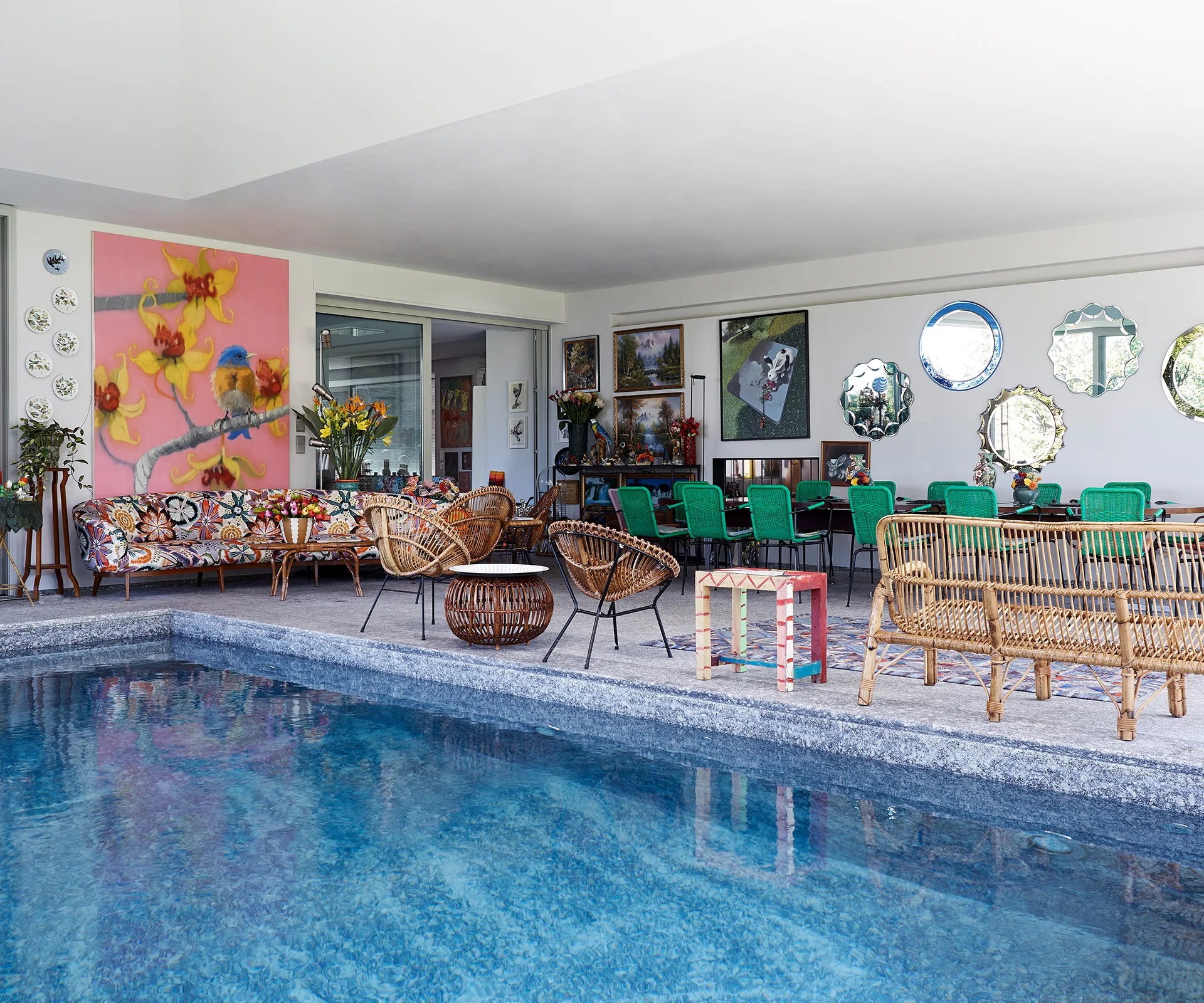 Angela Missoni home, inside pool