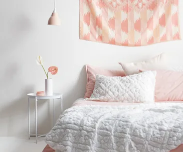 This DIY wall hanging will add stylish texture and pattern to your room