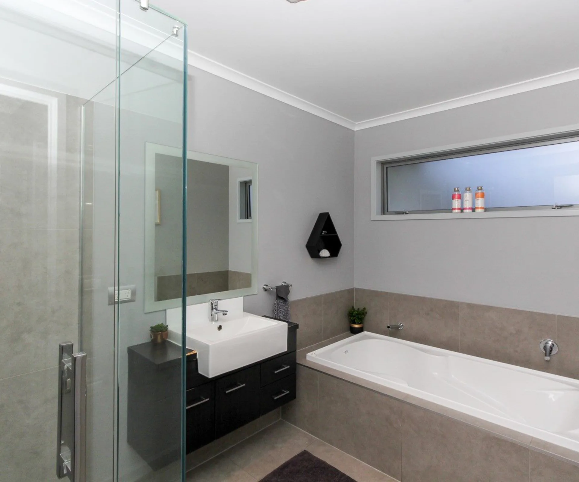 New Plymouth home for sale