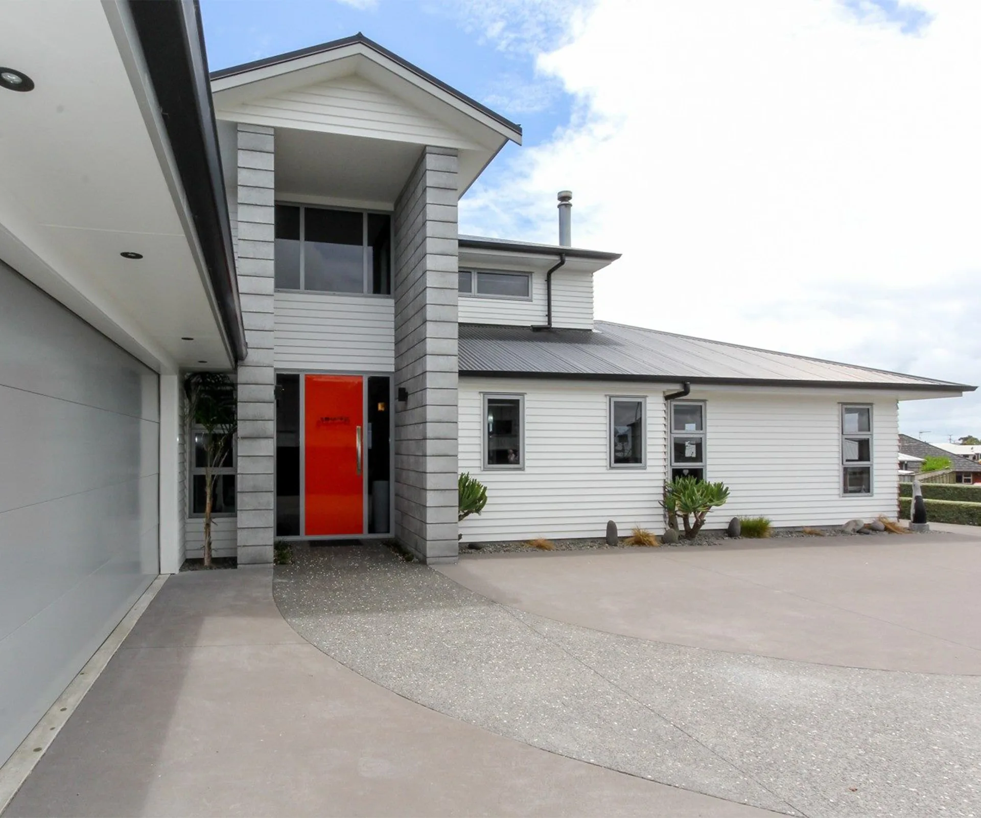 New Plymouth home for sale